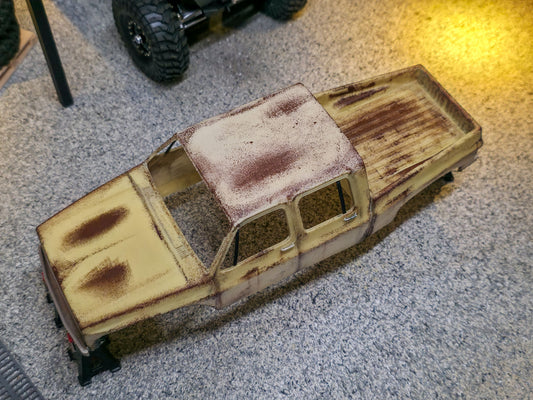 Pre-painted 828RC Crew Cab Squarebody for the SCX24