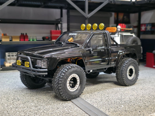 NEW With Mods Venture 18 SR5 Toyota