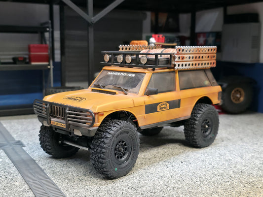 FCX24-M Land Rover Range Rover with mods