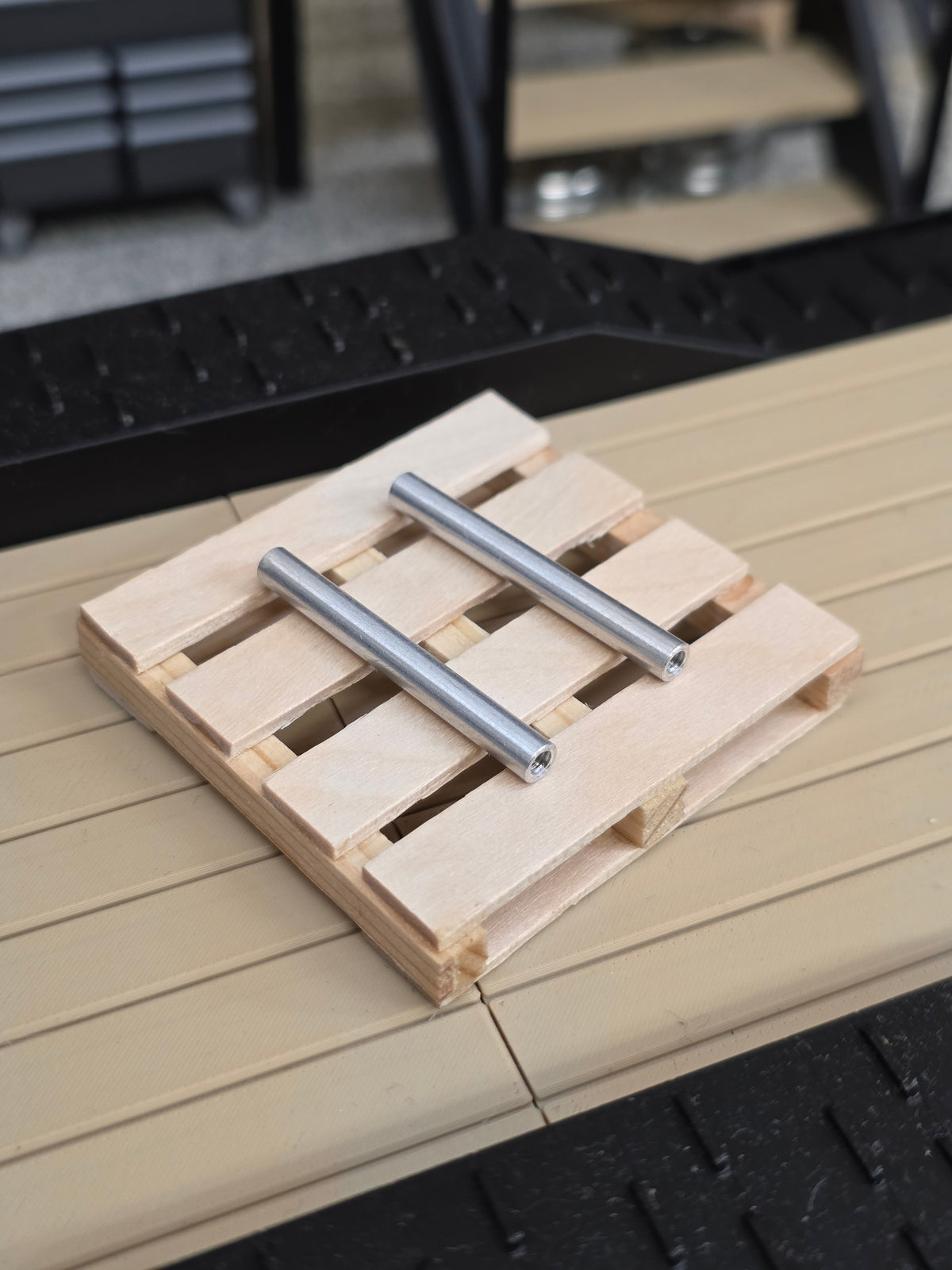 King Snake / 35mm Chassis Aluminum Braces (2-Pack)