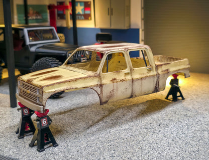 Pre-painted 828RC Crew Cab Squarebody for the SCX24
