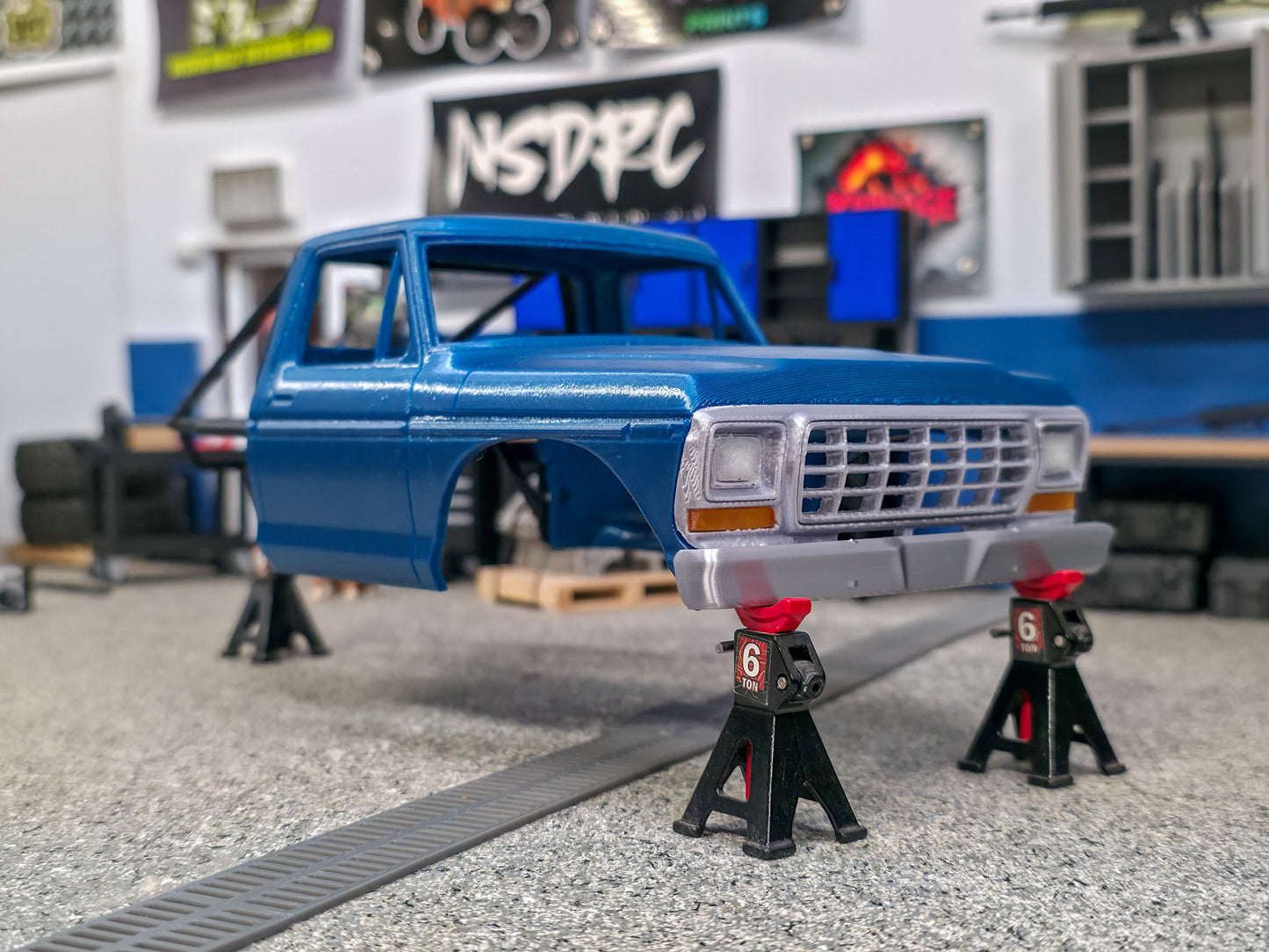 828RC F-Series Truggy