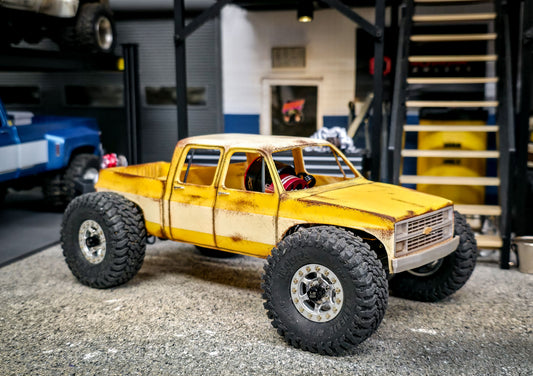 828RC Builder's Series SCX24 Crew Cab Gladius D90 155mm ARTR