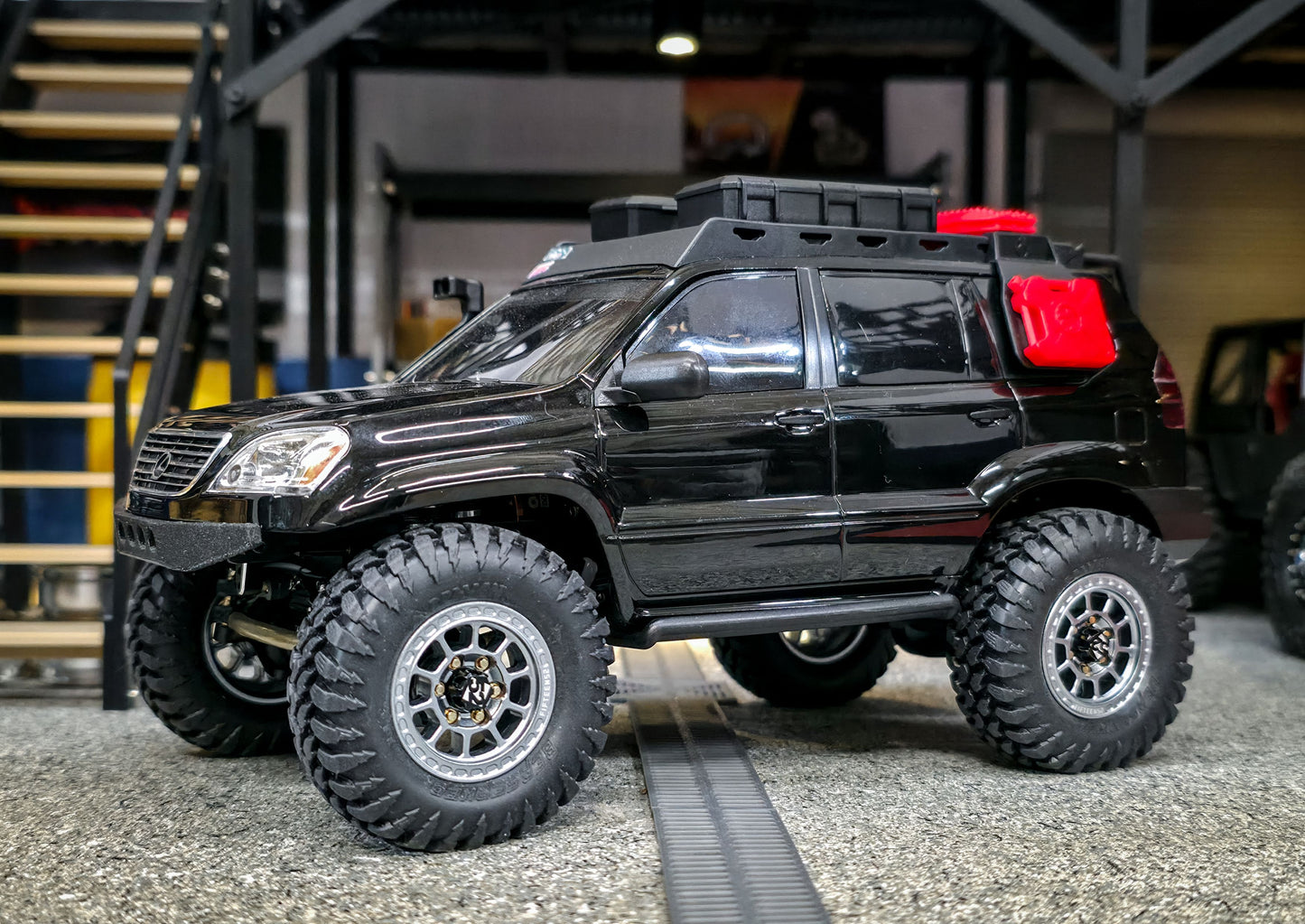 ARTR 828RC Builder's Series #001 SCX24 GX 470