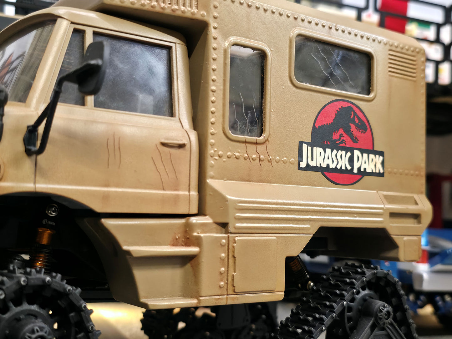 828RC Custom FCX-24 Unimog with Jurrasic Park Livery