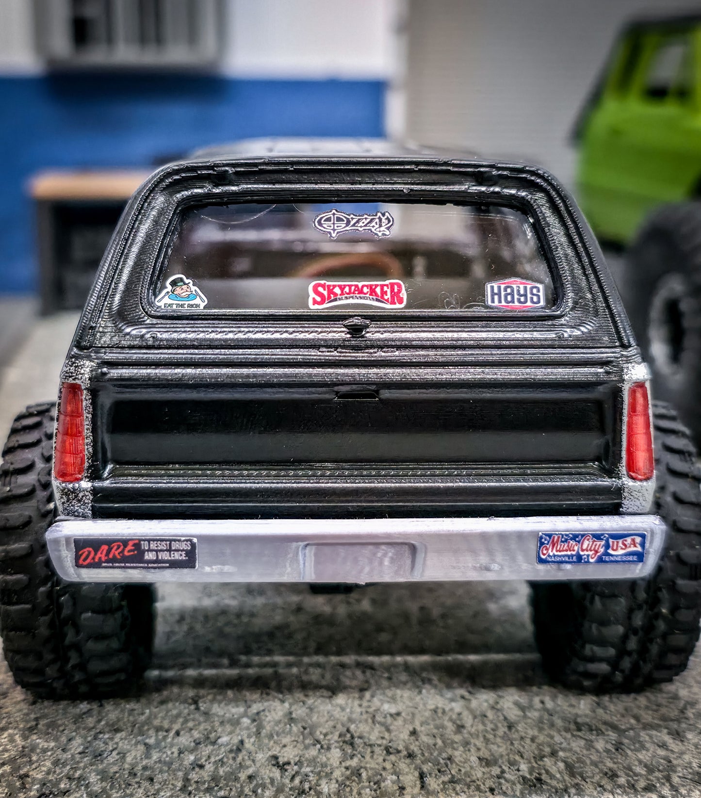 828RC RHINO Body for the Ascent 32