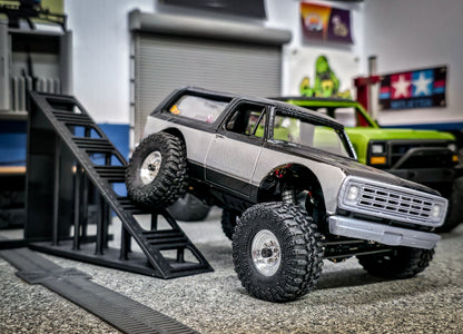 828RC RHINO Body for the Ascent 32