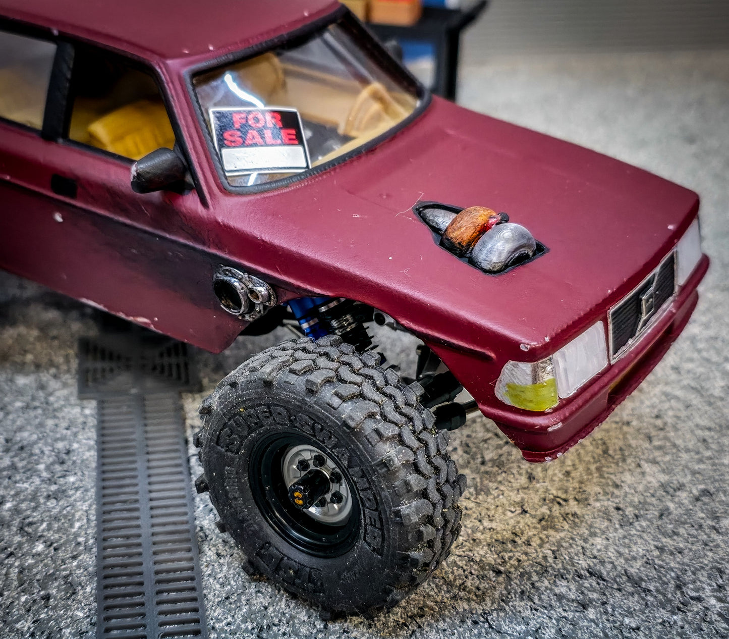 828RC Custom SCX-24 C-Bolt Volvo Turbo Brick