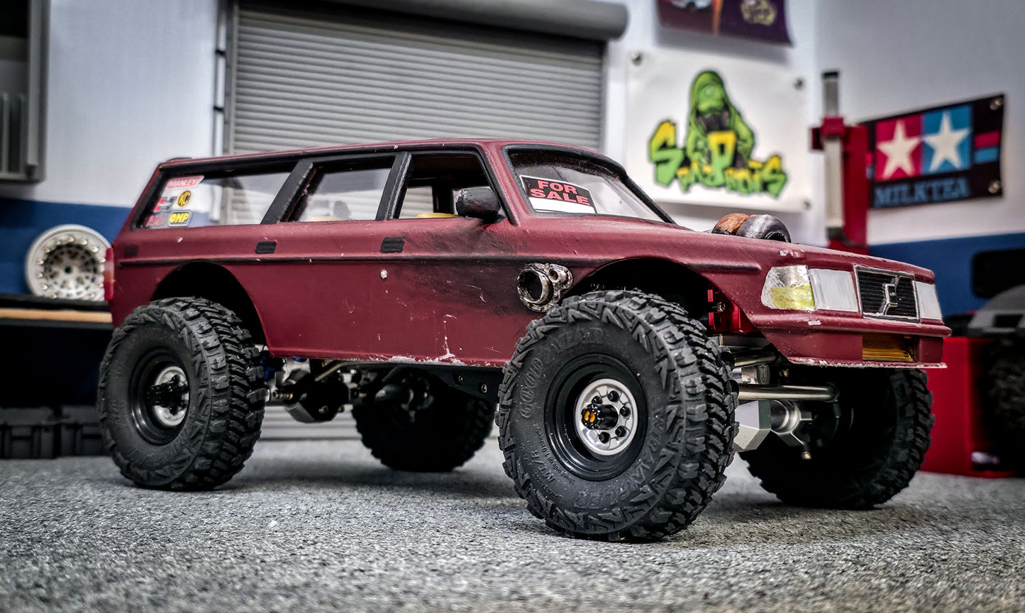 828RC Custom SCX-24 C-Bolt Volvo Turbo Brick