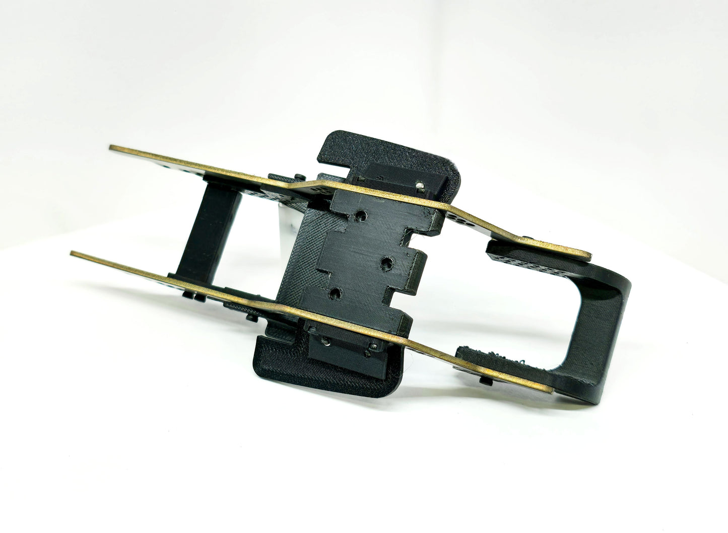 828RC Kratos and Kratos XL Chassis