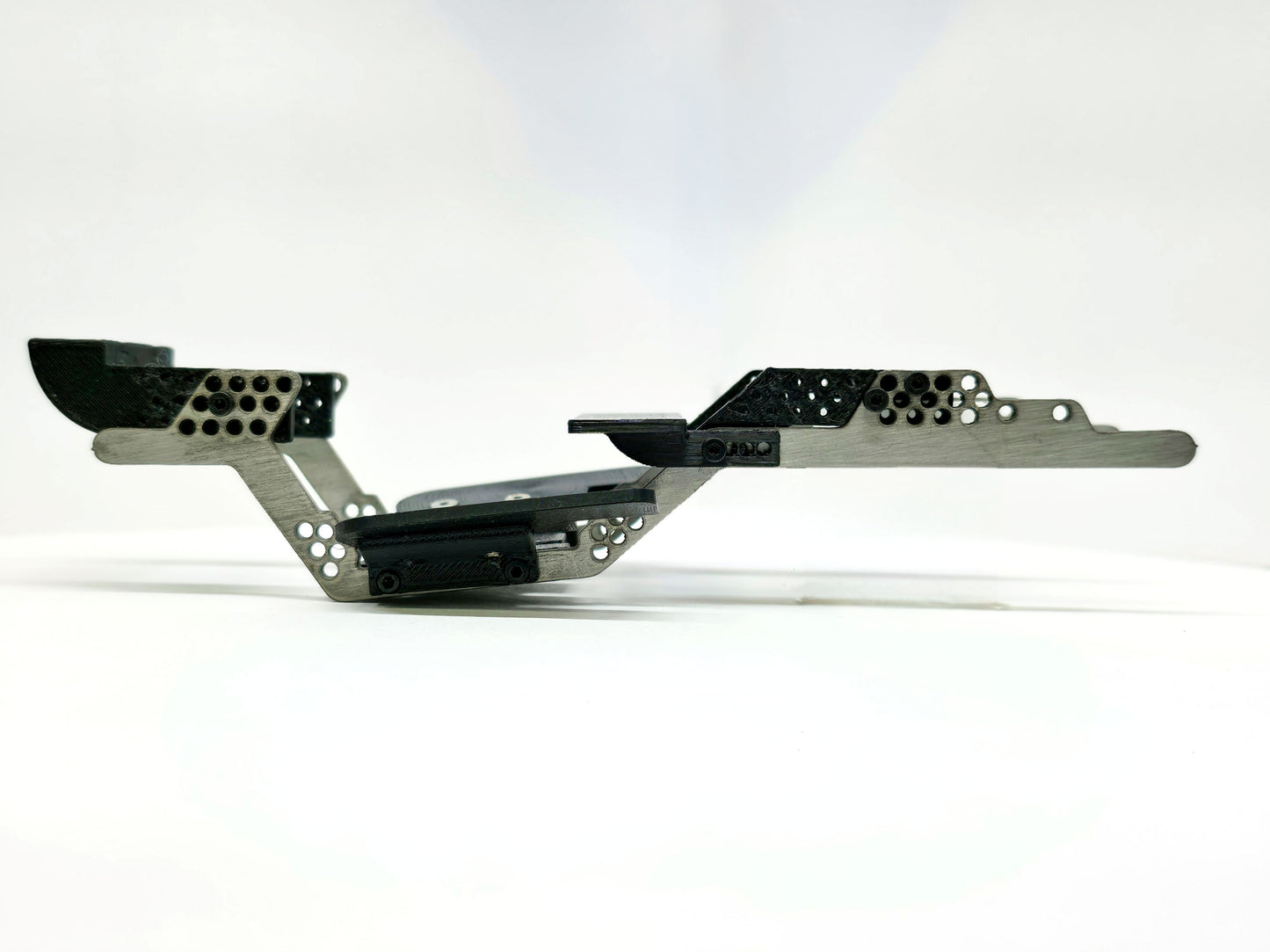 828RC Kratos and Kratos XL Chassis